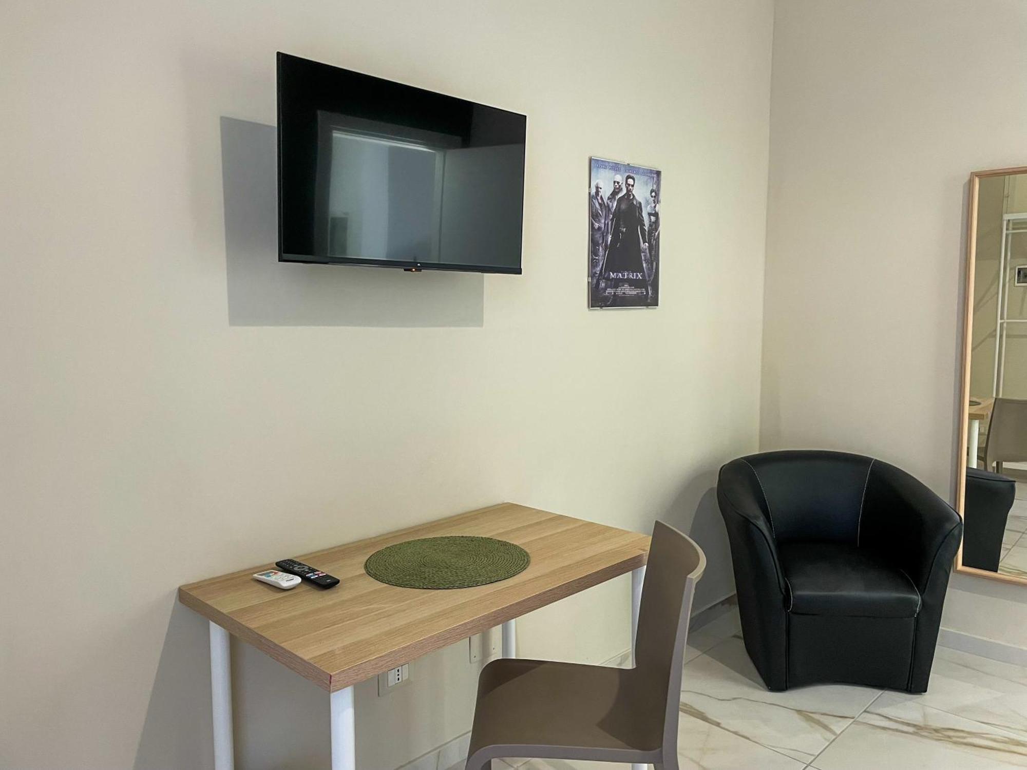 Louma Rooms Bari Luaran gambar